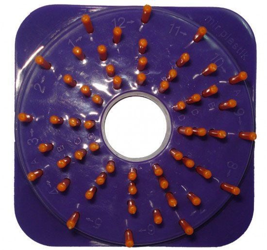 BİNBİR ÇEŞİT MOTİF MAKİNESİ PLASTİK ÖRGÜ APARATI