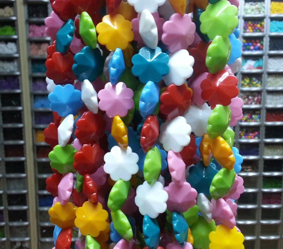 NO:68 *KRİSTAL PAPATYA BONCUK (880 AD) 100-KARIŞIK