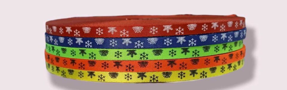 1CM TASMA ŞERİDİ KAR TANESİ DESENLİ (50 mt) YEŞİL