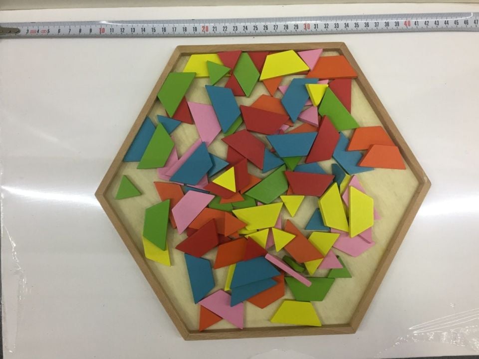 AHŞAP RENKLİ TANGRAM (BÜYÜK)