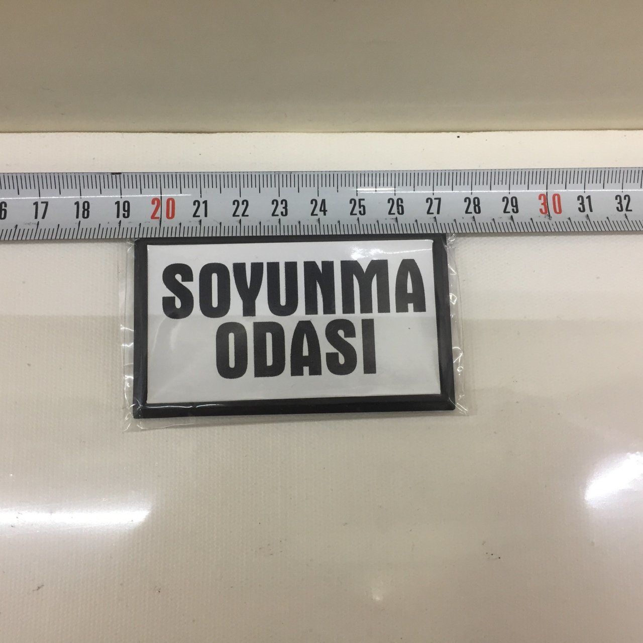 PLASTİK KLİŞE (SOYUNMA ODASI)