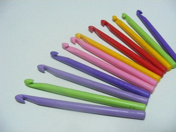 PLASTIK TIĞ (9 MM)