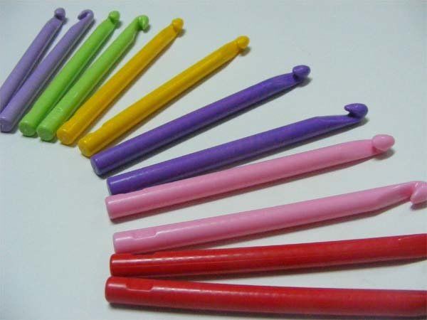 PLASTİK TIĞ (10 MM)