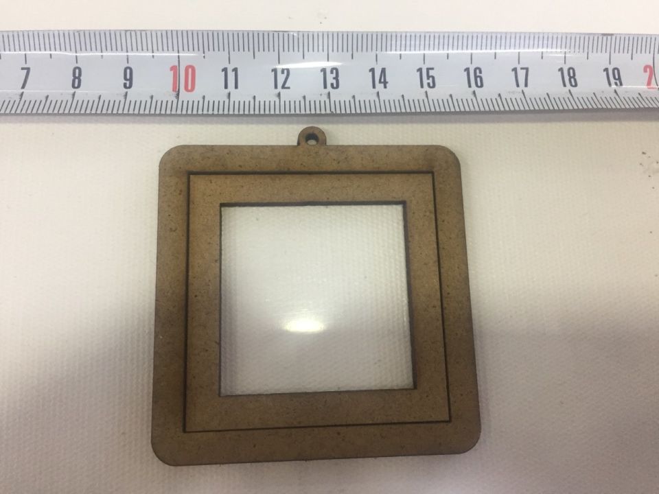 AHŞAP KARE KOLYE (6*6CM)